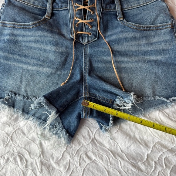 No Boundaries Blue Jean Shorts Cut-Off Style Lace up Bow - Picture 5 of 7